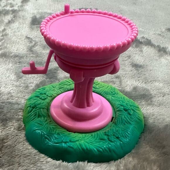 Vintage Littlest Pet Shop Garden Tag Pets Replacement Pink Birdbath 1995 Kenner - Picture 1 of 7